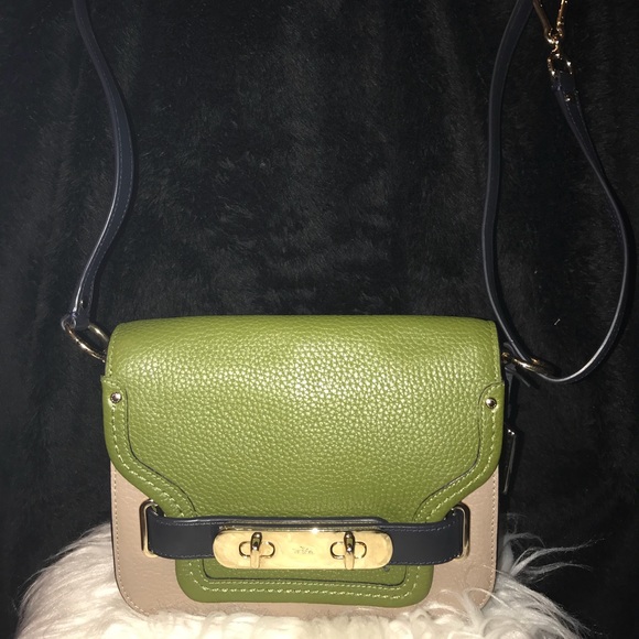 Coach Swagger Color-Block Crossbody/Shoulder Bag ✨ - Picture 6 of 8